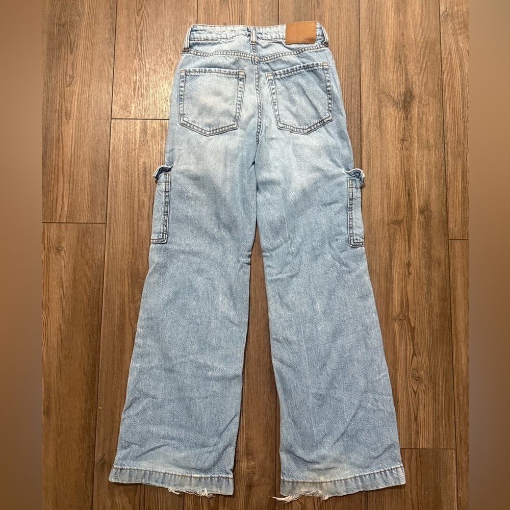 Aéropostale High Rise Wide Leg Cargo Jeans Light Wash | Women’s 000 - Picture 2 of 7